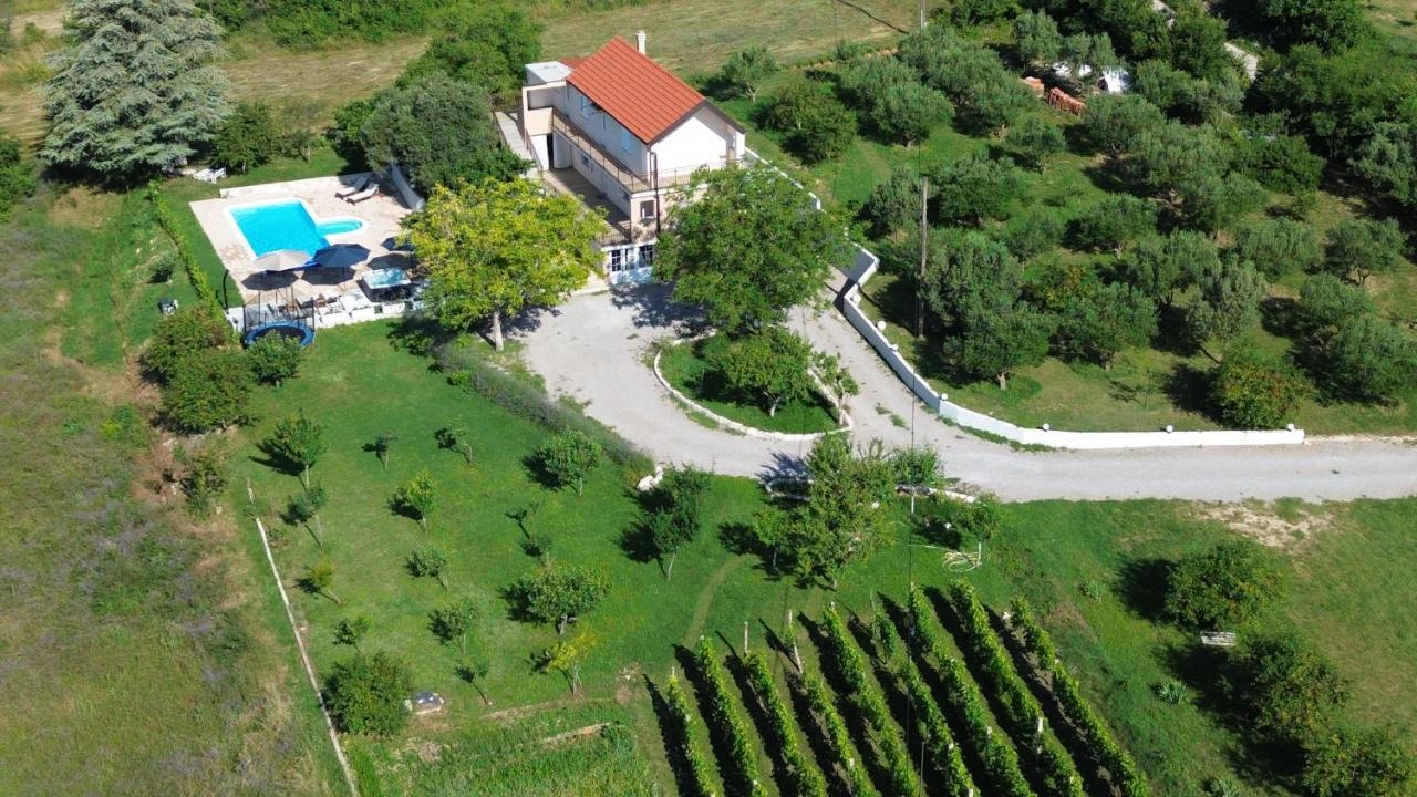 Vila Casa Di Oliva-House With Heated Pool & Jacuzzi In Trilj, Croatia Exteriér fotografie